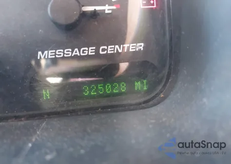 2002 Ford Explorer Limited из США, поврежденный, VIN 1FMZU75E02ZC13078